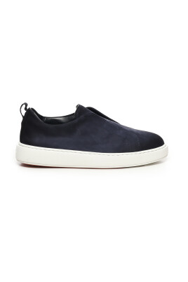 blue-sneakers-with-rubber-sole