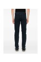 jeans-en-denim-classiques-pour-un-usage-quotidien