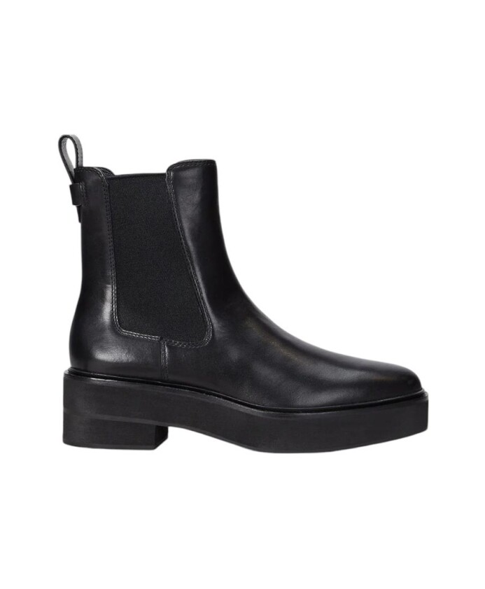 stylish-ankle-boots