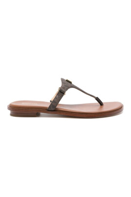 sandales-plates-tongs-marron
