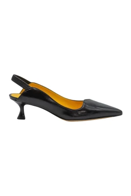 Naomi Seta Slingback