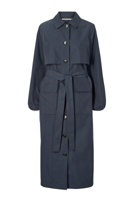 elegant-festival-style-navy-coat