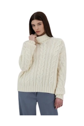 Elegant Swan Jacka