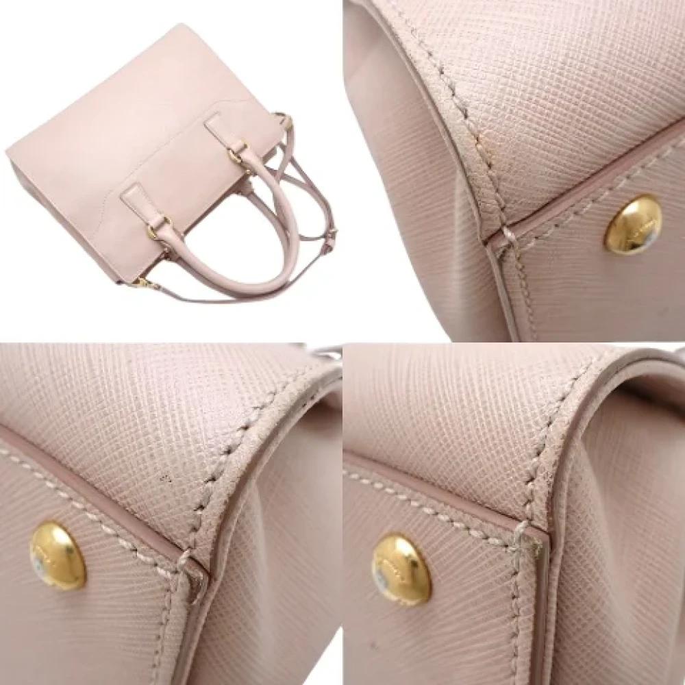 Salvatore Ferragamo Pre-owned Leather handbags Pink Dames