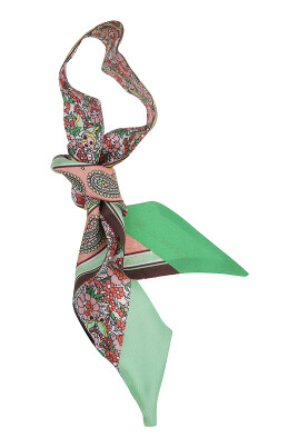 silk-paisley-pattern-scarf