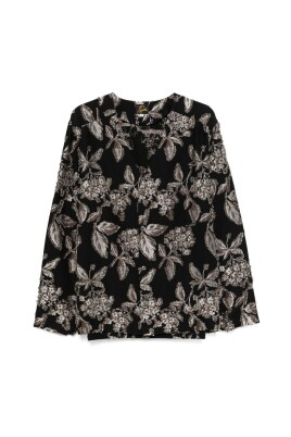 black-v-neck-long-sleeve-shirt