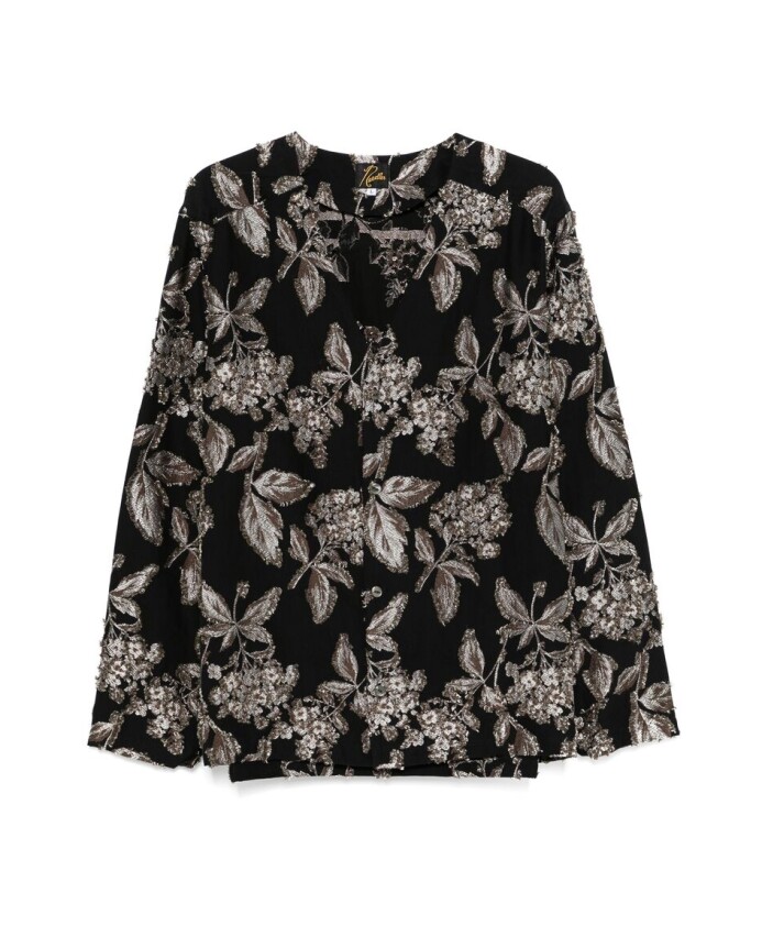 black-v-neck-long-sleeve-shirt