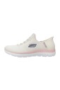sneakers-summits-pour-un-look-elegant