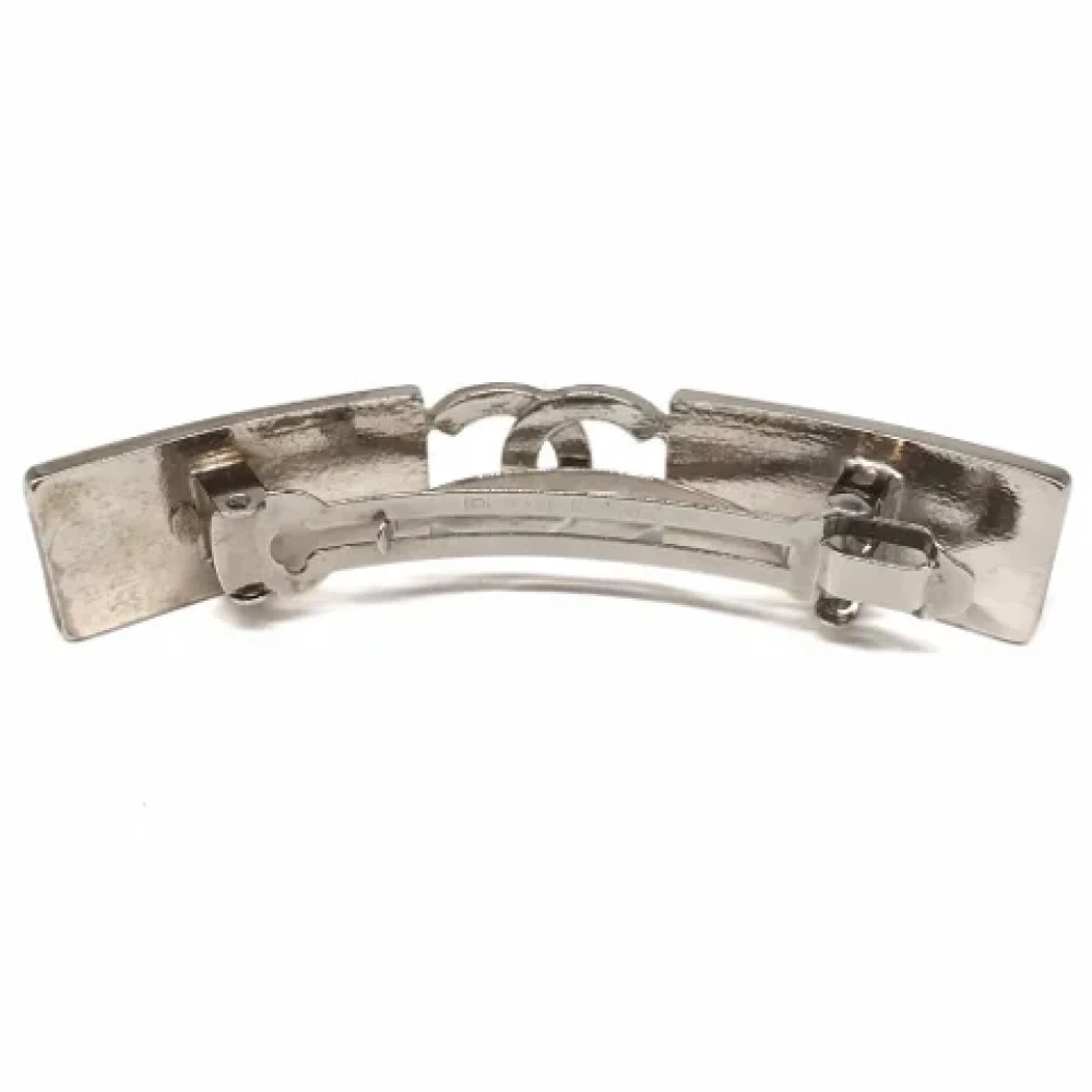 Chanel Vintage Pre-owned Metal hair-accessories Gray Dames