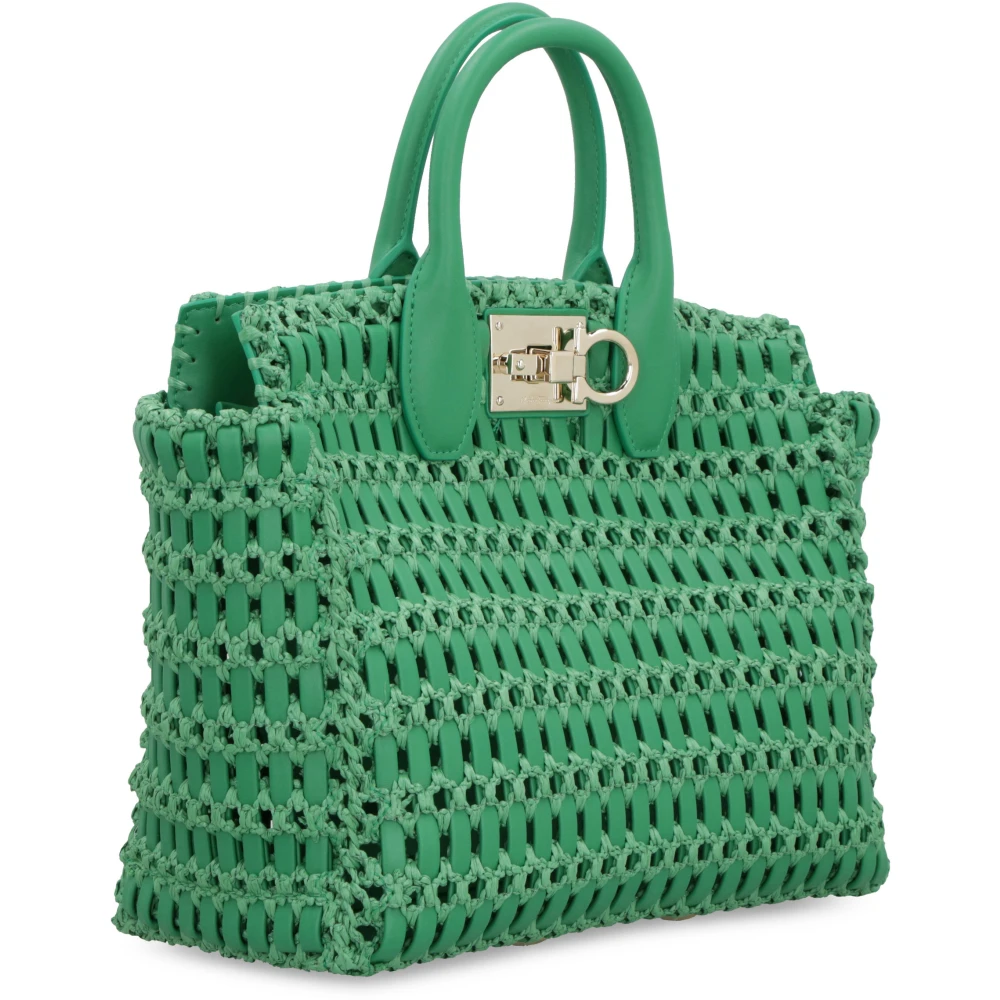 Salvatore Ferragamo Raffia Handtas met Leren Details Green Dames