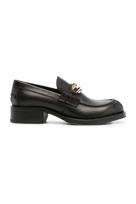 mocassins-en-cuir-noir-avec-detail-de-boucle