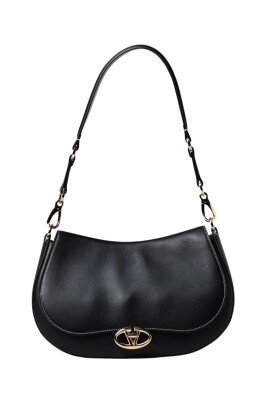 black-roman-stud-shoulder-bag