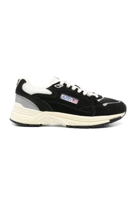 sneakers-noires-avec-fermeture-reelwind