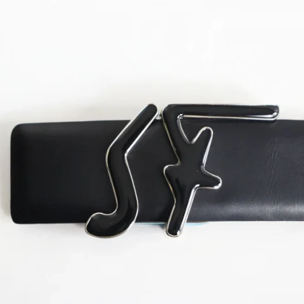 Salvatore Ferragamo Pre-owned Leather belts Black Dames