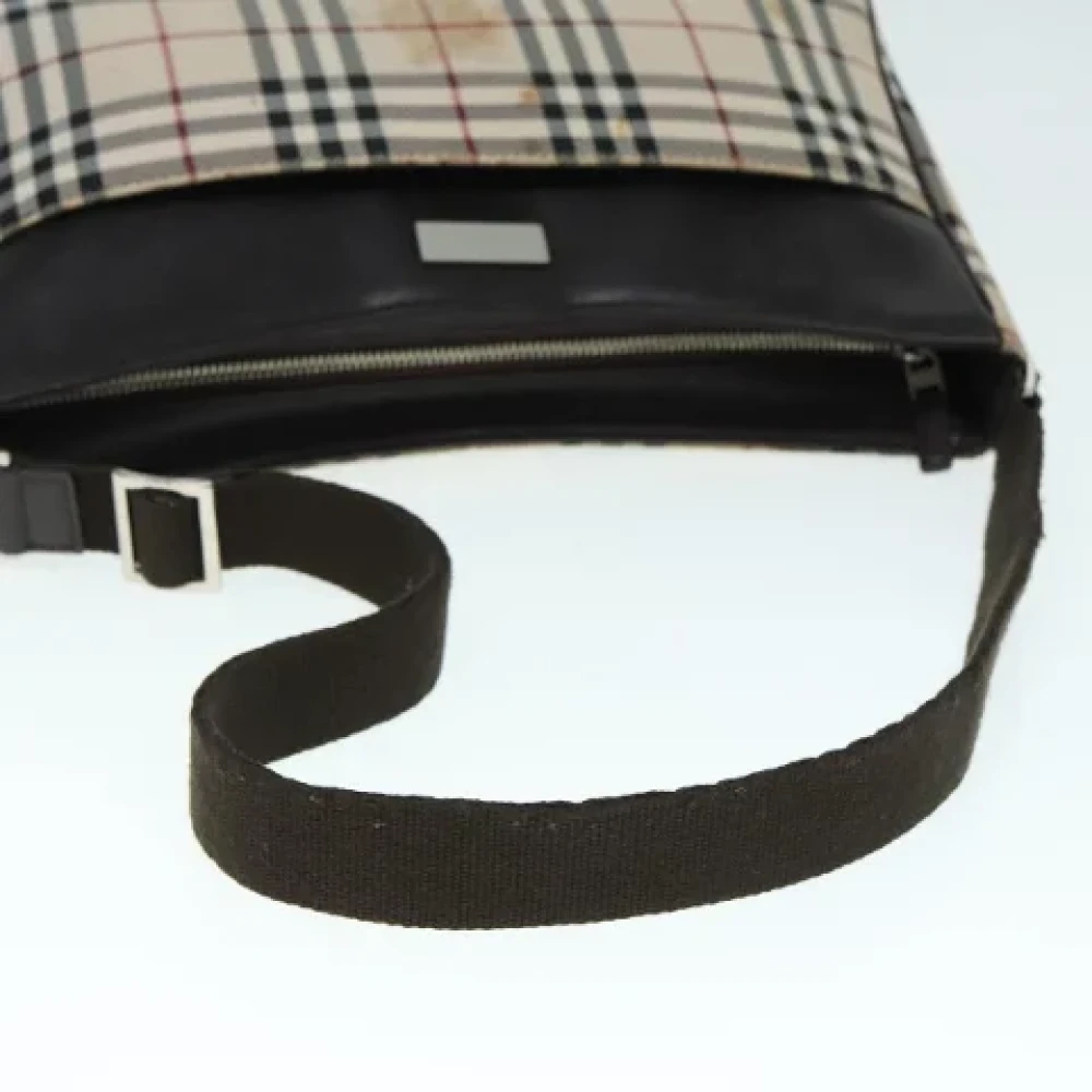 Burberry Vintage Pre-owned Nylon shoulder-bags Beige Dames