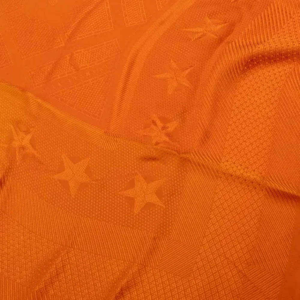 Hermès Vintage Pre-owned Silk scarves Orange Dames