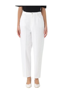hvide-straight-leg-jeans-til-kvinder
