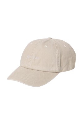embroidered-logo-baseball-cap