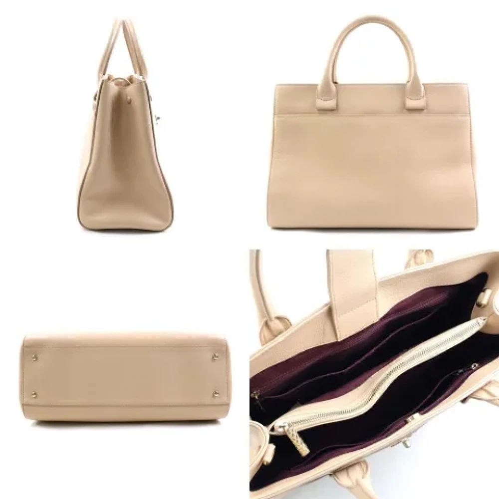 Chanel Vintage Pre-owned Leather handbags Beige Dames