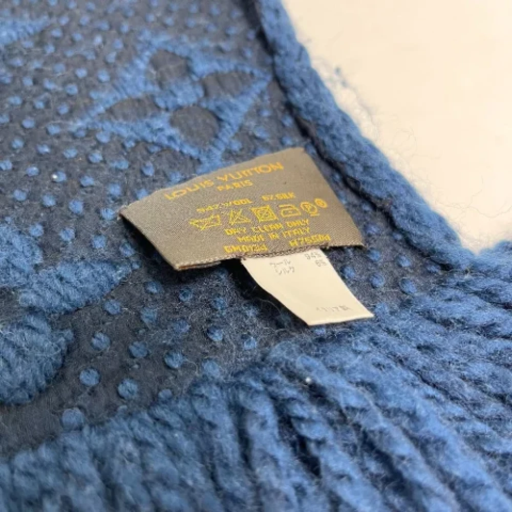 Louis Vuitton Vintage Pre-owned Silk scarves Blue Dames