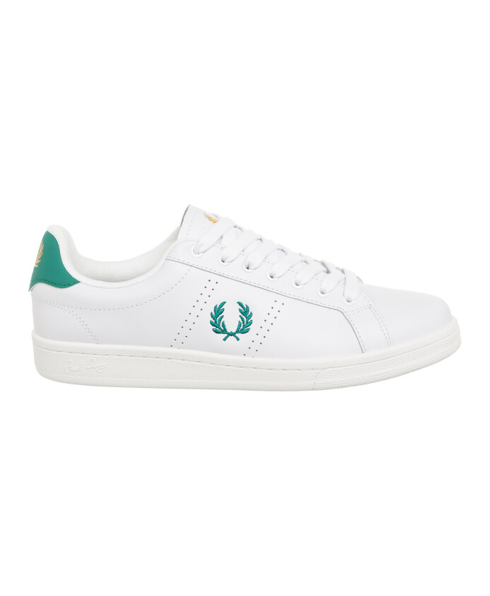 baskets-a-lacets-unies