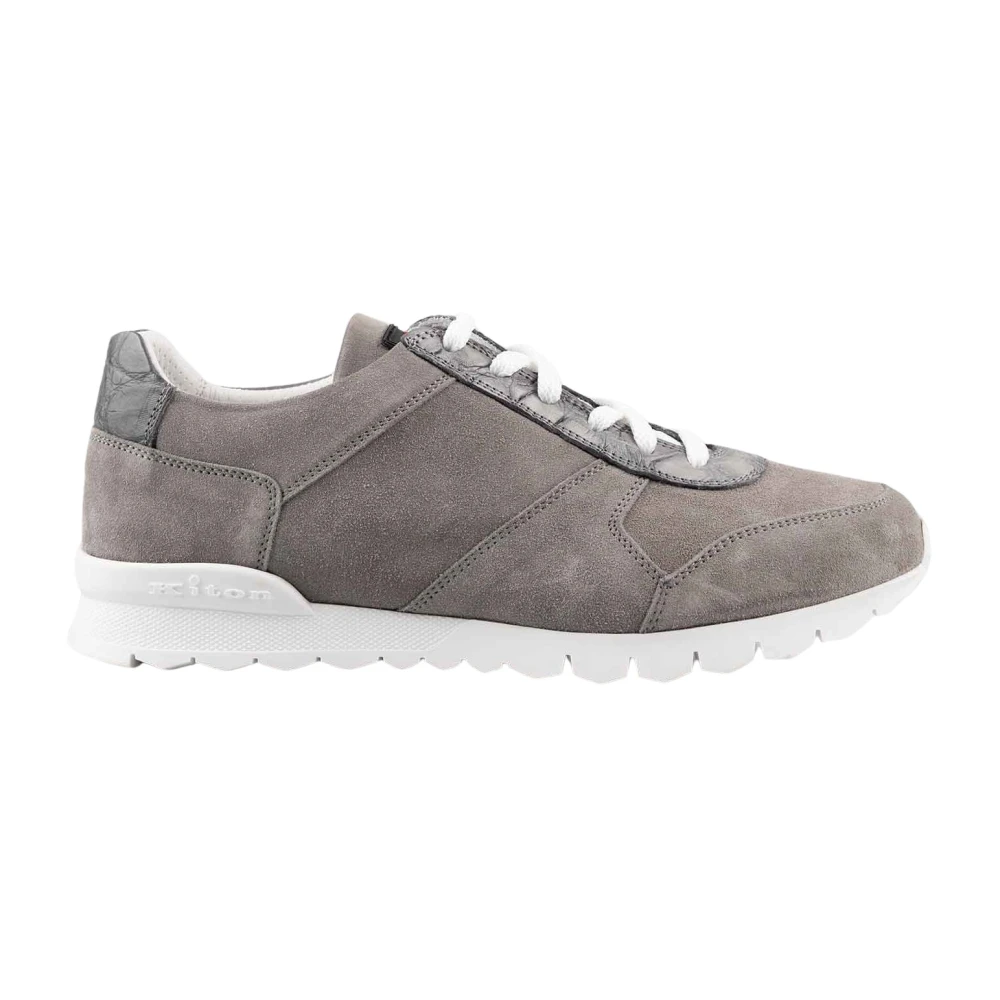Kiton Leren suède sneakers met krokodillenprint Heren Schoenen Grijs