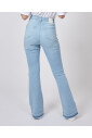 blauwe-bootcut-jeans-met-splitten