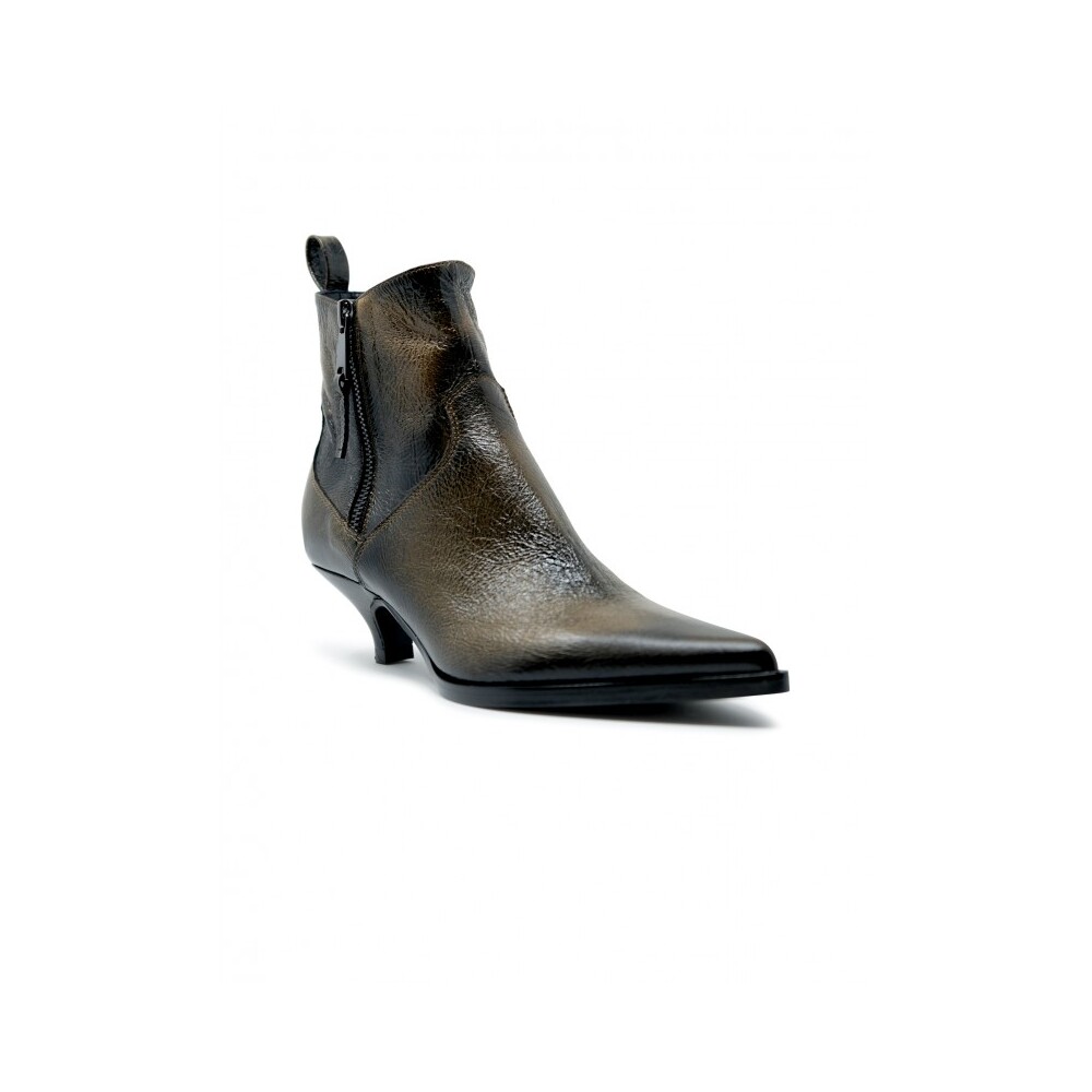 Elena Iachi | Miinto