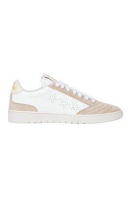 white-sneakers-soccer-inspired-style
