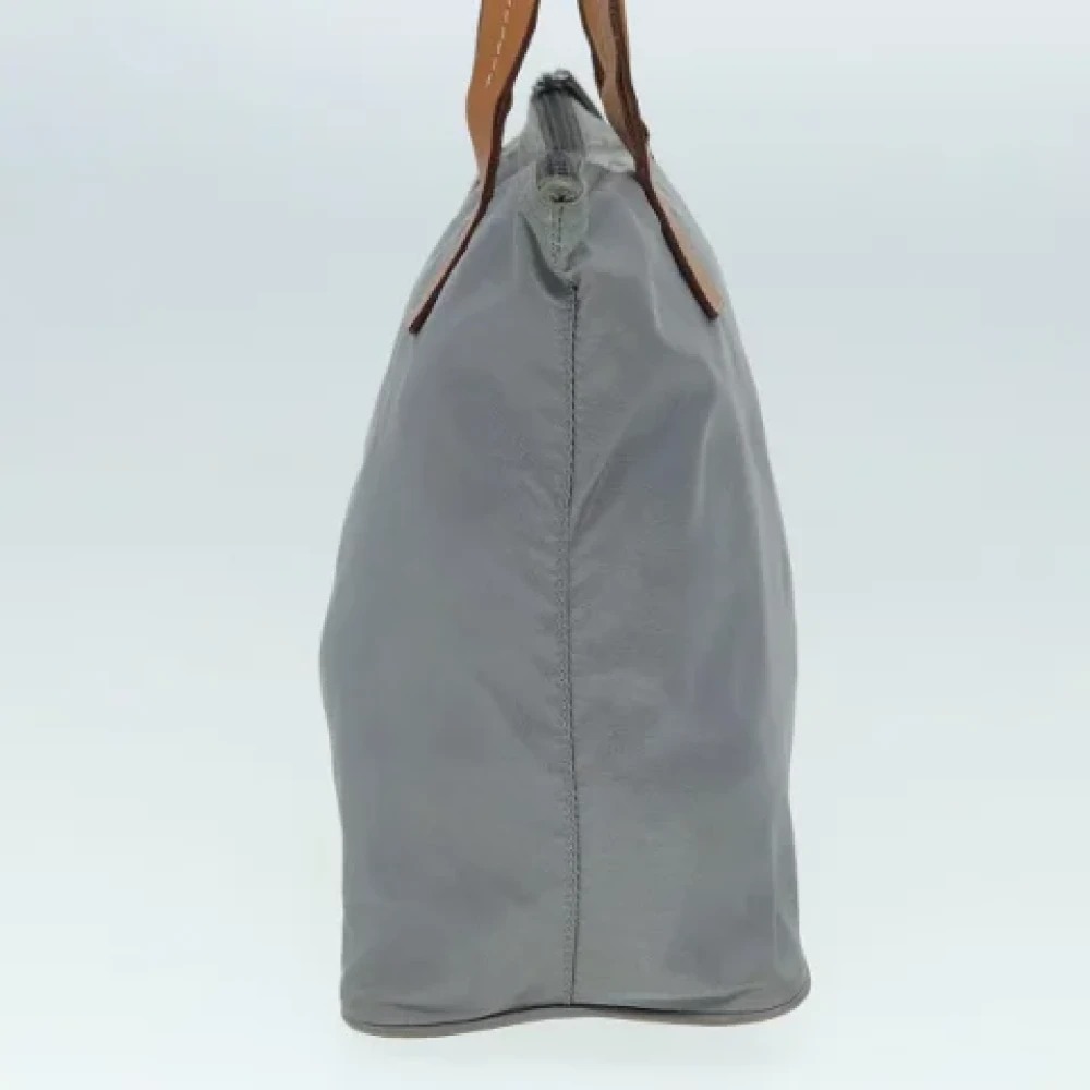 Prada Vintage Pre-owned Nylon handbags Gray Dames