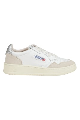 sneakers-en-cuir-medalist-avec-inserts-en-daim