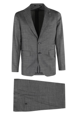 single-breasted-suit