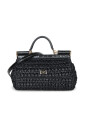 elegant-crochet-bag-classic-silhouette