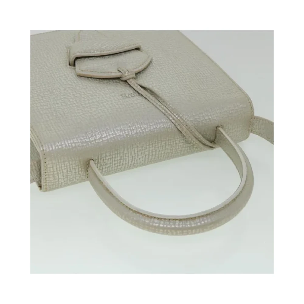 Loewe Pre-owned Leather handbags Gray Dames