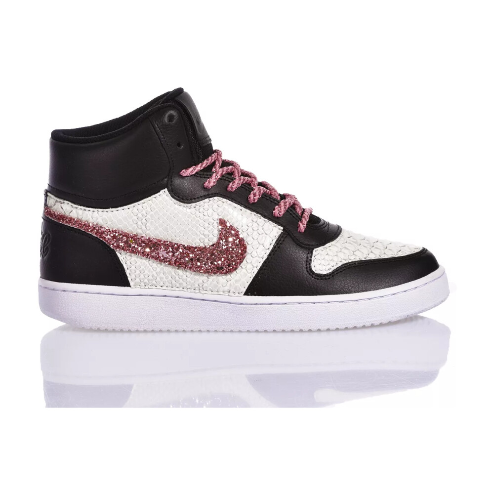 Nike zwart met cheap roze