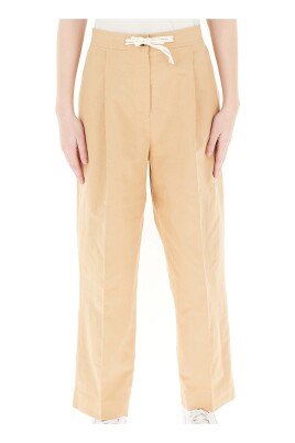 beige-linen-trousers