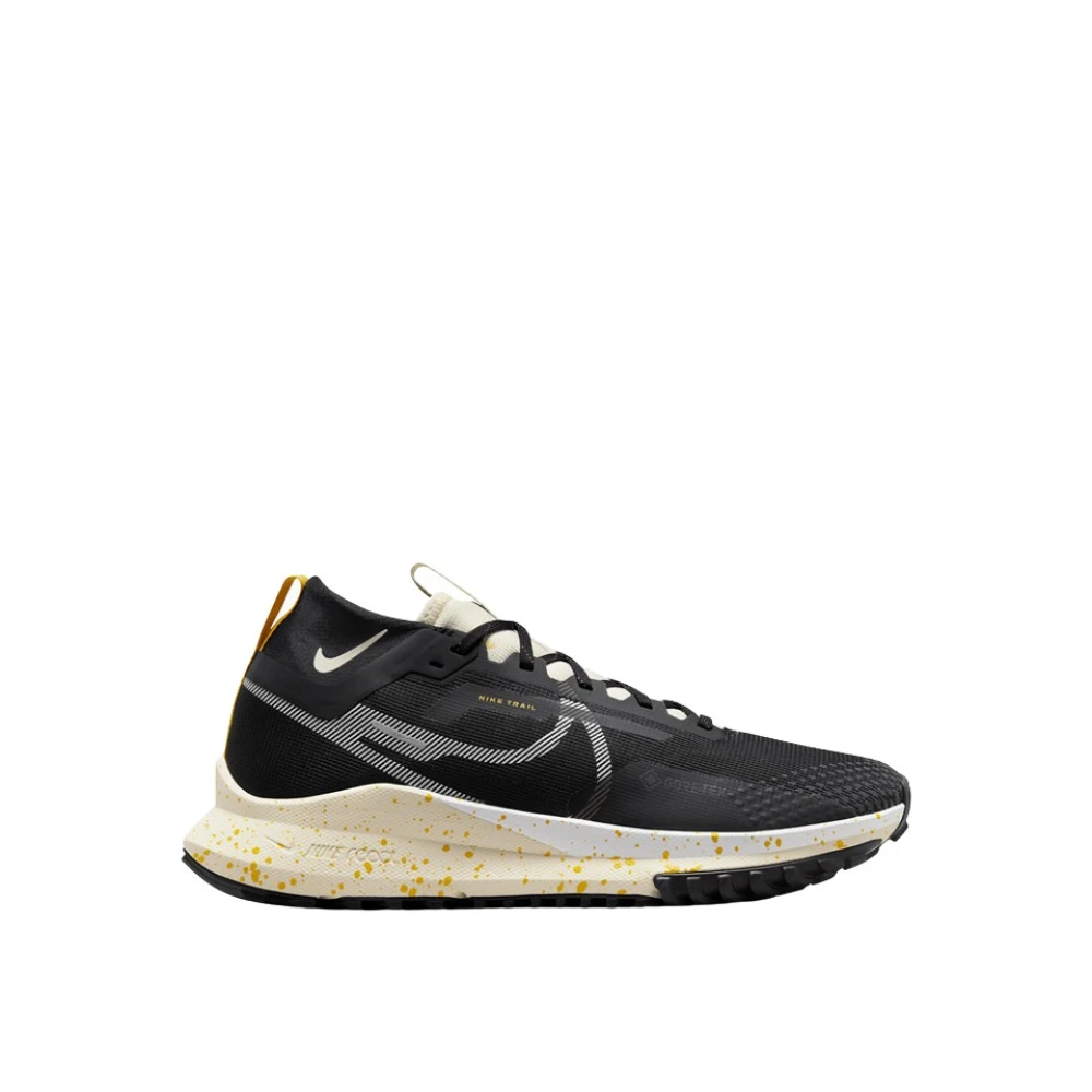 Nike Flexibele en lichtgewicht React Pegasus Trail 4 GTX Sneakers Black Heren