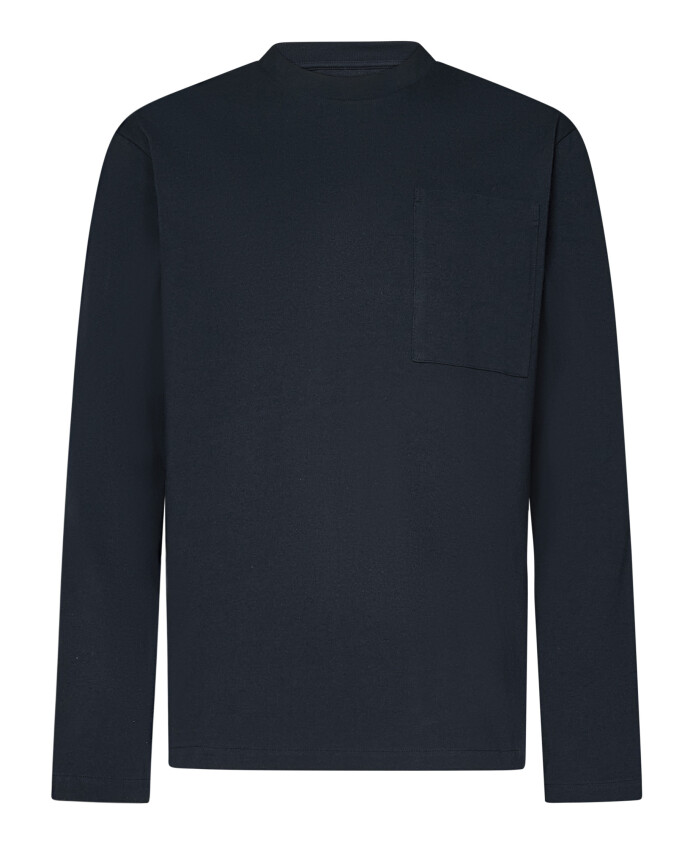 long-sleeved-t-shirt-with-logo