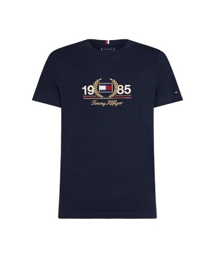 stilfulde-t-shirts-og-polos