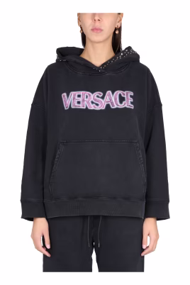 sweatshirt-con-borchie