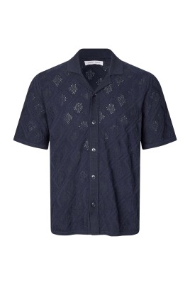 blue-knitted-short-sleeved-shirt