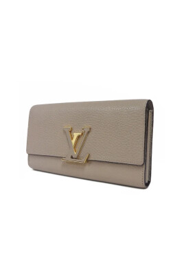 pre-owned-leather-wallets