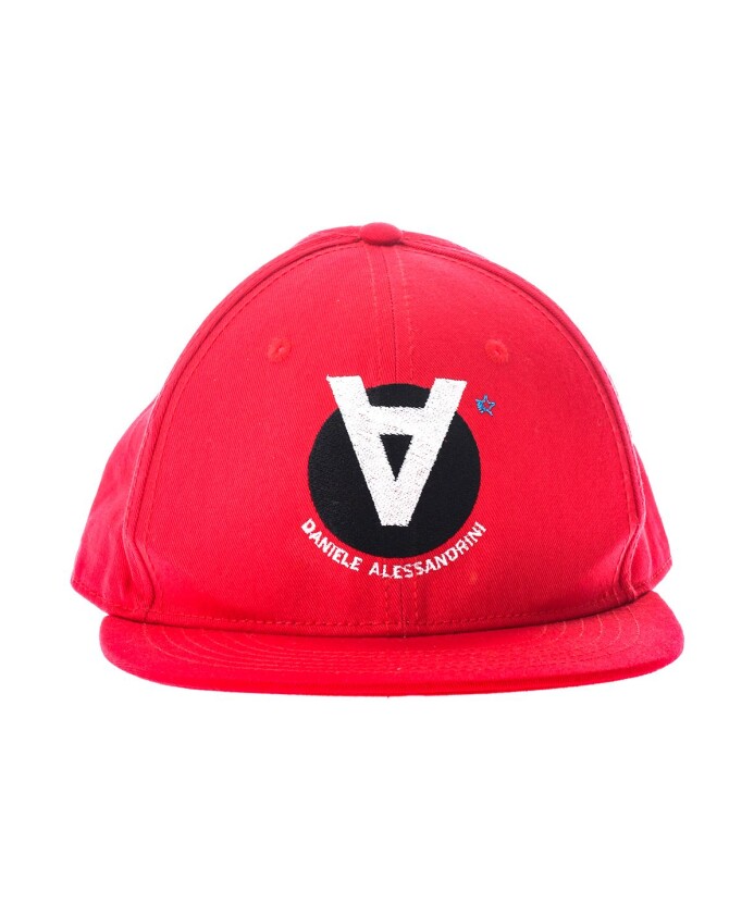 caps
