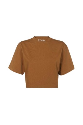 t-shirt-med-broderad-logotyp