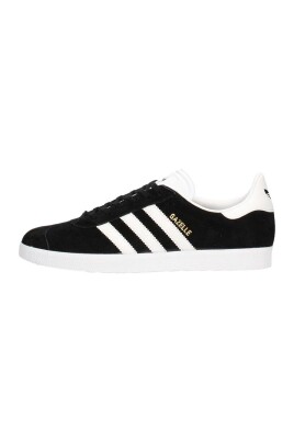 black-mens-sneakers