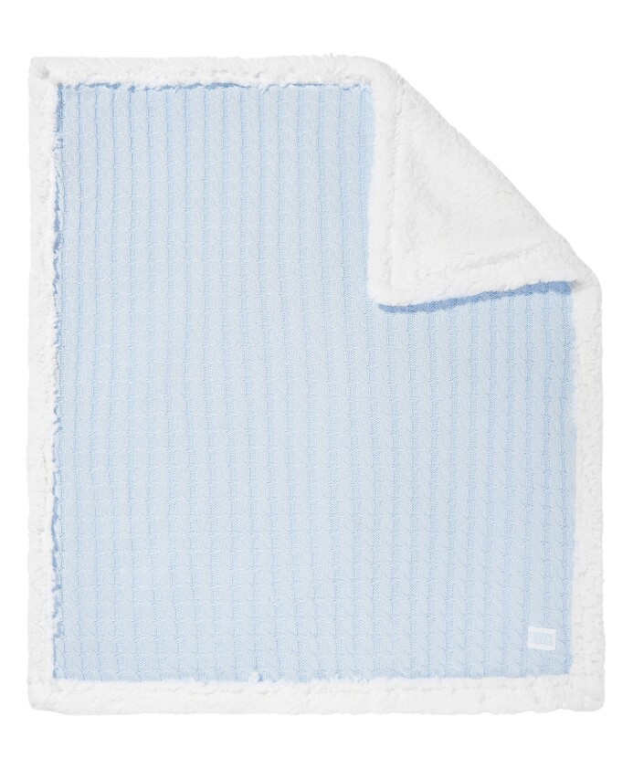 luxurious-sherpa-fleece-baby-blanket