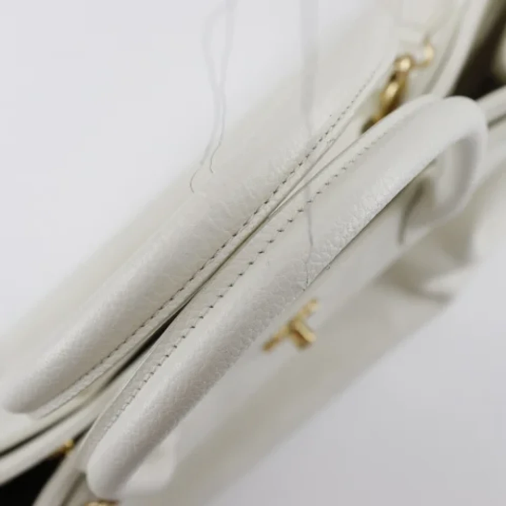 Chanel Vintage Pre-owned Leather chanel-bags White Dames