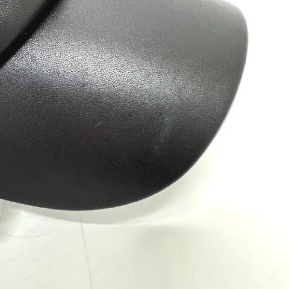 Louis Vuitton Vintage Pre-owned Leather hats Black Dames