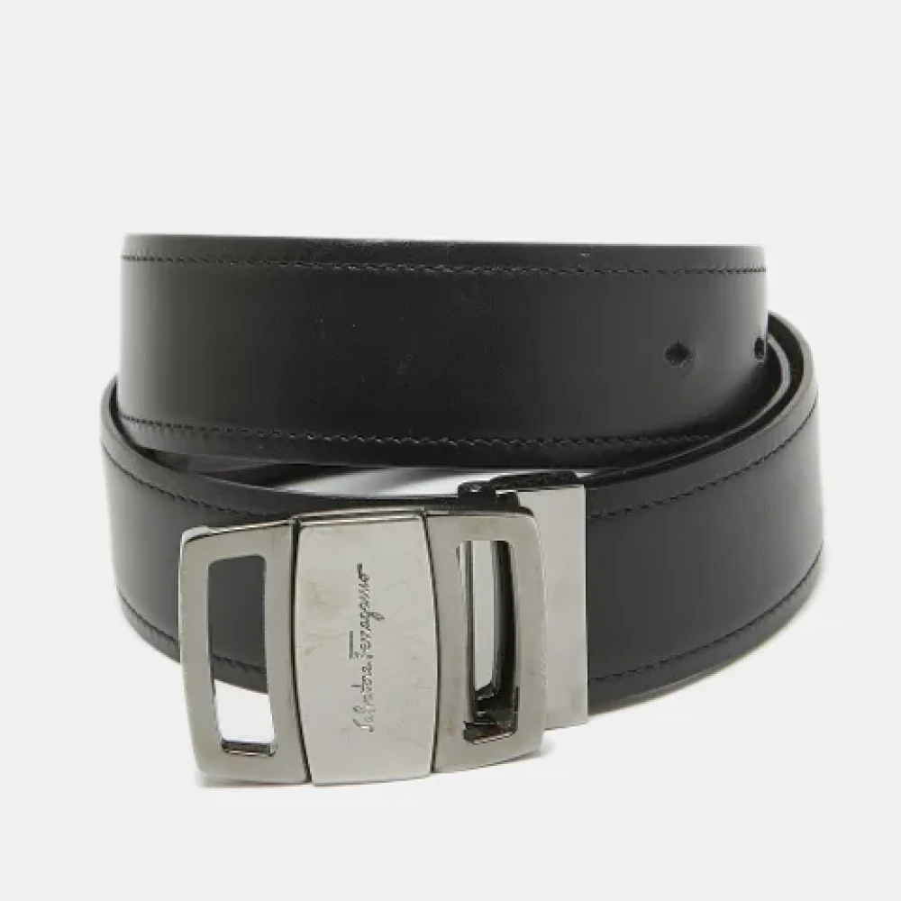 Salvatore Ferragamo Pre-owned Leather belts Black Heren