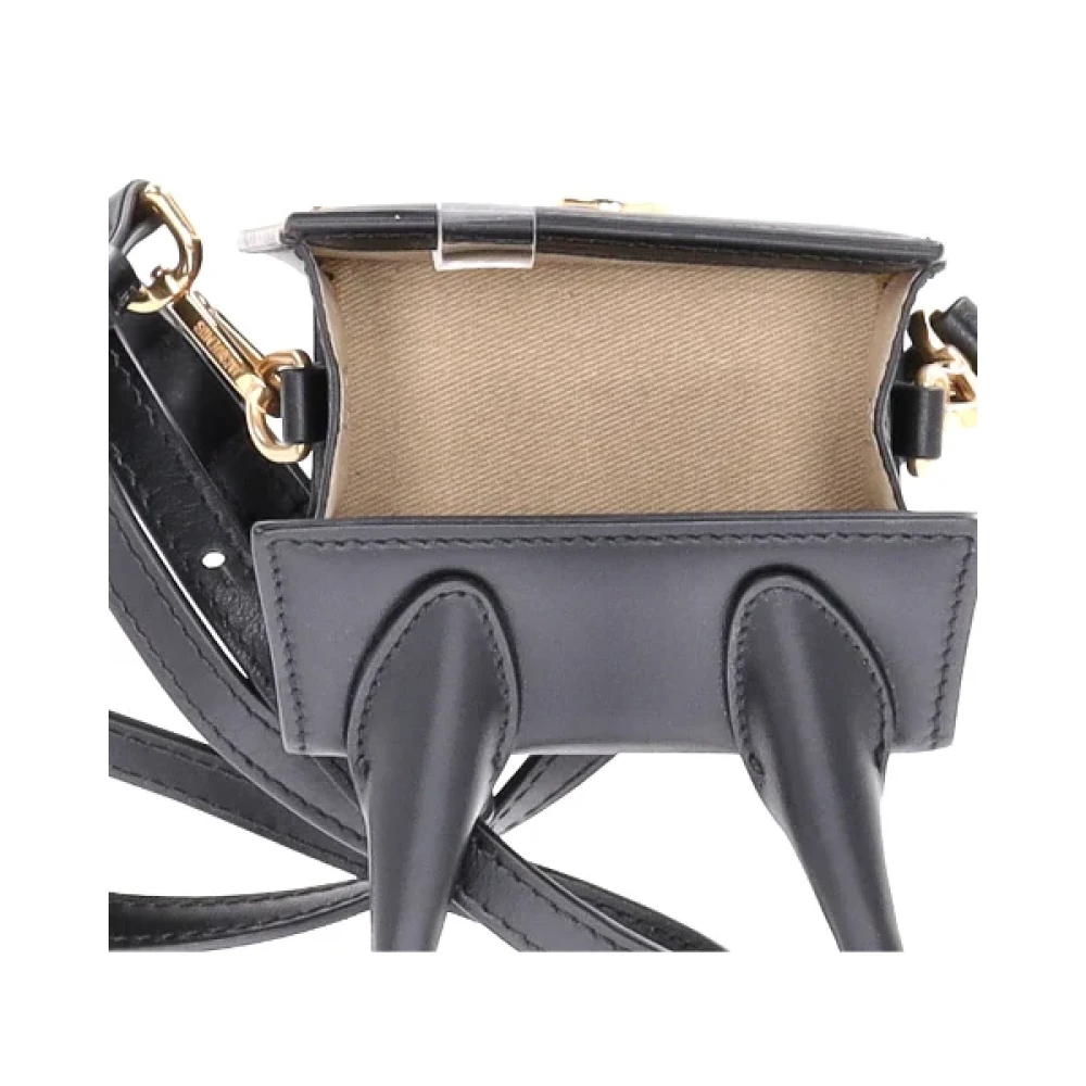 Jacquemus Pre-owned Leather handbags Black Dames